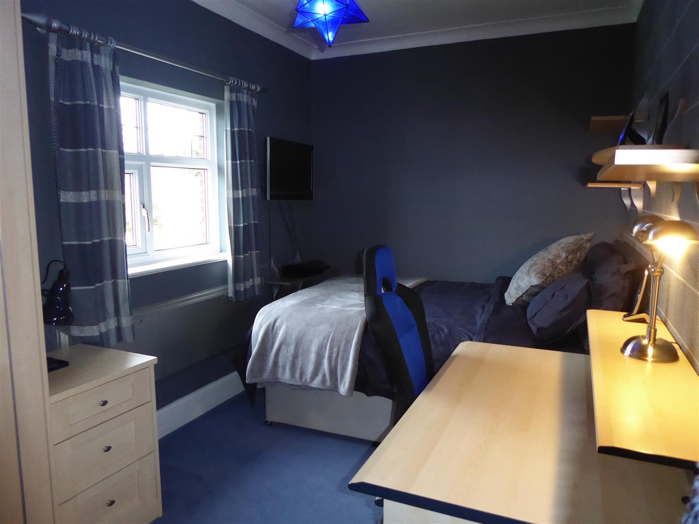 BEDROOM 3